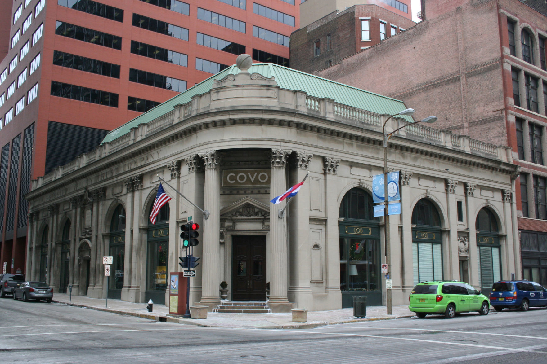 401 Pine Covo.jpg